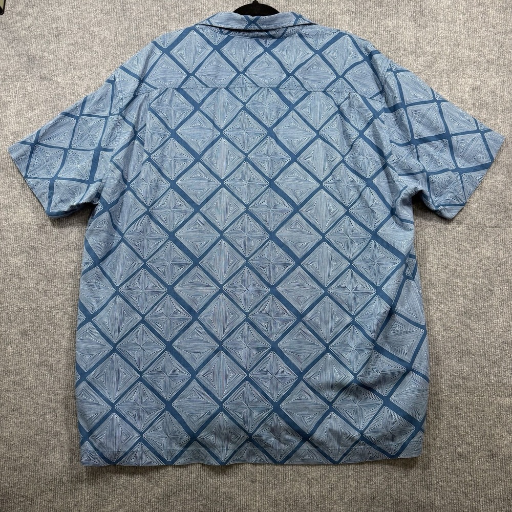 Tommy Bahama Men's XXL 100% Silk Hawaiian Camp Shirt Blue Geometric Print - Picture 7 of 7